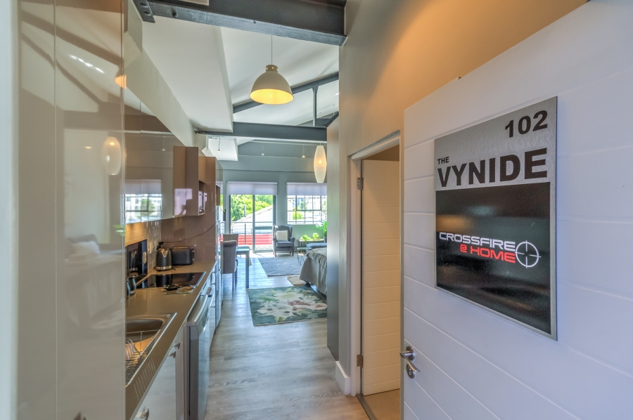 To Let 1 Bedroom Property for Rent in Paardevlei Western Cape